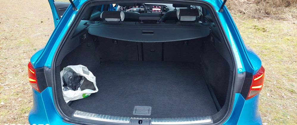 Seat Leon cena 75999 przebieg: 164000, rok produkcji 2016 z Karczew małe 56